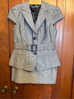 Ann Taylor Petite Gray Belted Skirt Suit Set Size 4P Tailored Career Wear